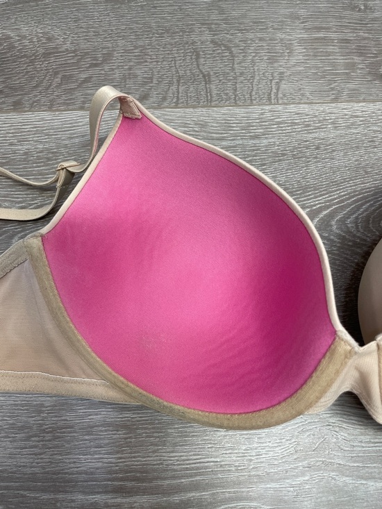 PINK Victoria’s Secret Wear Everywhere T-shirt Lightly Lined Bra Nude 36DD - Picture 13 of 16